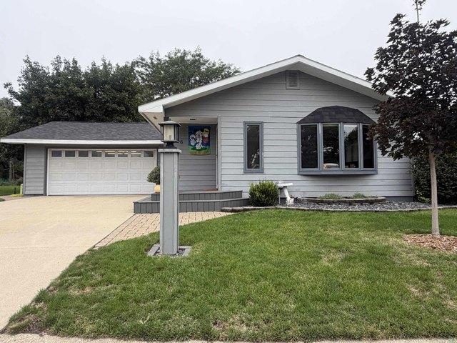 House for sale in Cherokee, Iowa