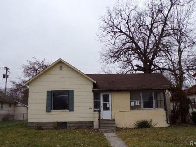 House for sale in Bay City, Michigan