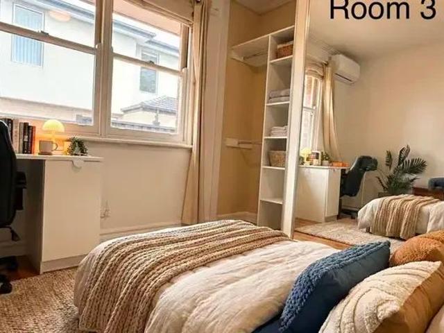 Room for rent in Camerons Creek, Victoria
