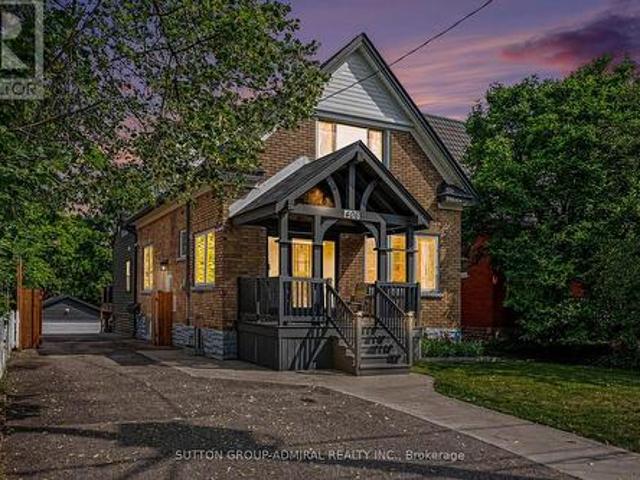 House for sale in Kitchener, Ontario