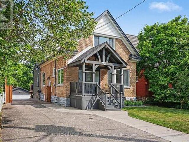 House for sale in Kitchener, Ontario