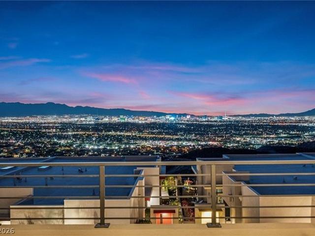 Townhouse for sale in Henderson, Nevada