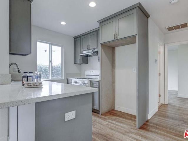 House for rent in Los Angeles