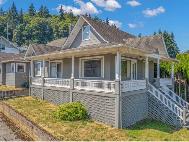 House for sale in Oregonia