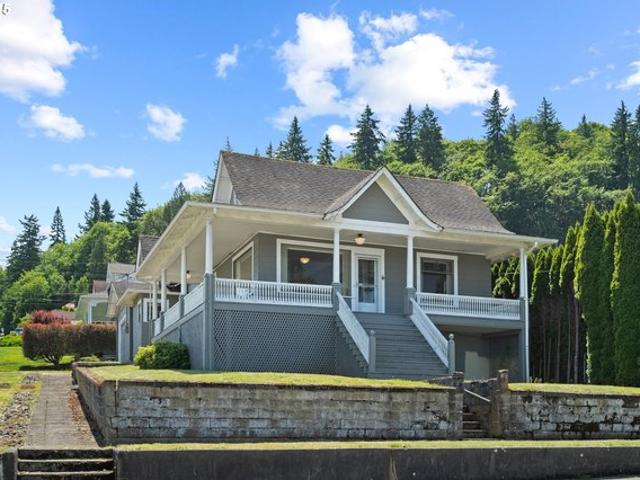 House for sale in Oregonia
