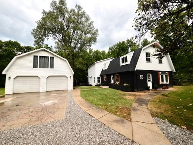 House for sale in Benton, Illinois
