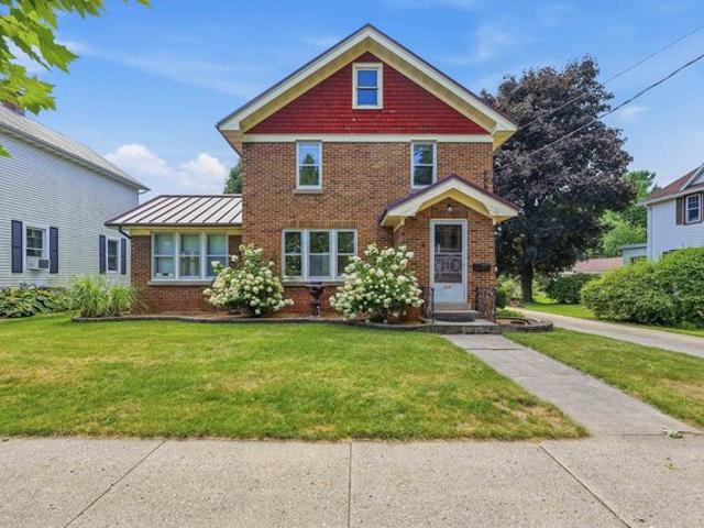 House for sale in Beaver Dam, Wisconsin