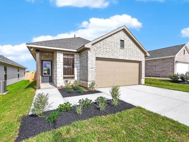 House for sale in Magnolia, Texas
