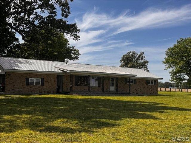 House for sale in Malden, Missouri