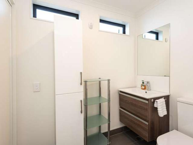Apartment for sale in Heathcote, Canterbury