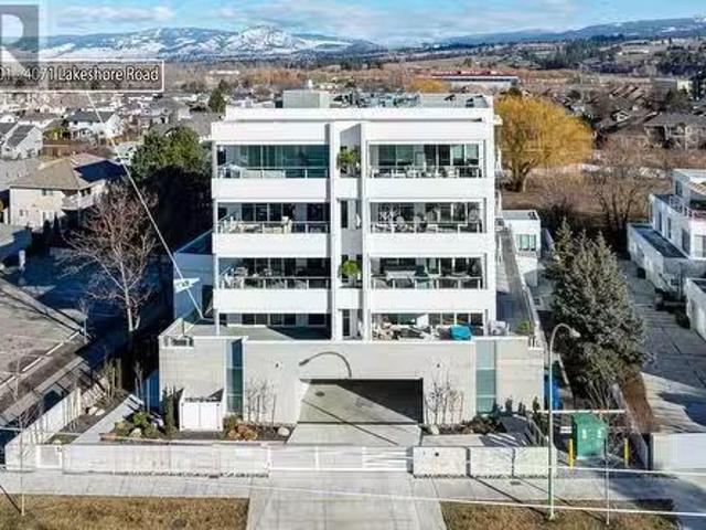 Condo for sale in Winfield, British Columbia