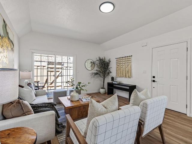 Townhouse for sale in Fremont