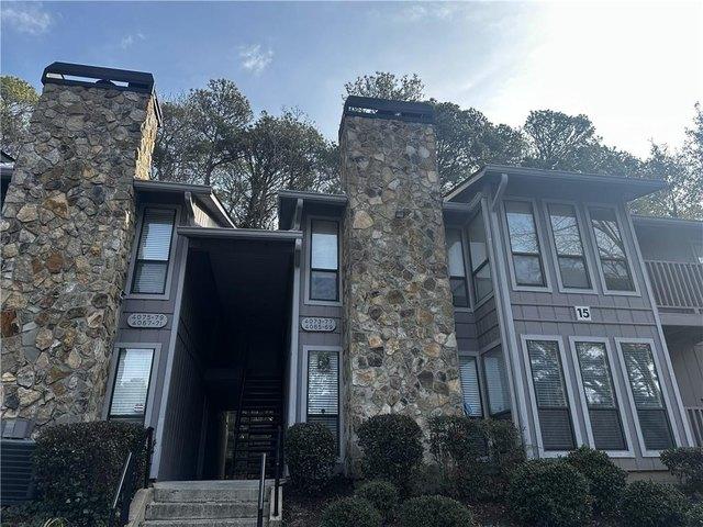 Condo for sale in Tucker, Georgia