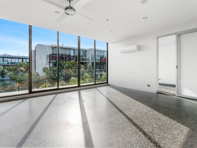 Apartment for rent in Port Melbourne, Melbourne