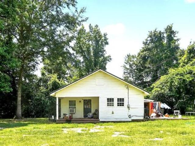 House for sale in Brewton, Alabama