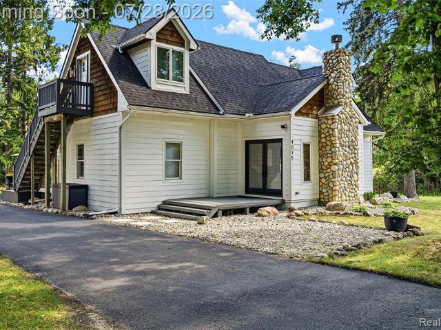 House for sale in West Bloomfield, Michigan