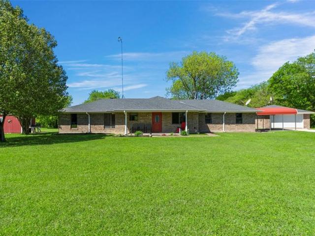 House for sale in Hunt, Texas
