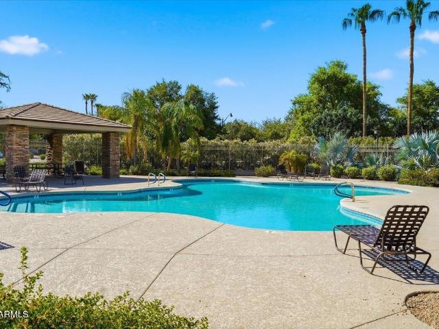 Townhouse for sale in Gilbert, Arizona