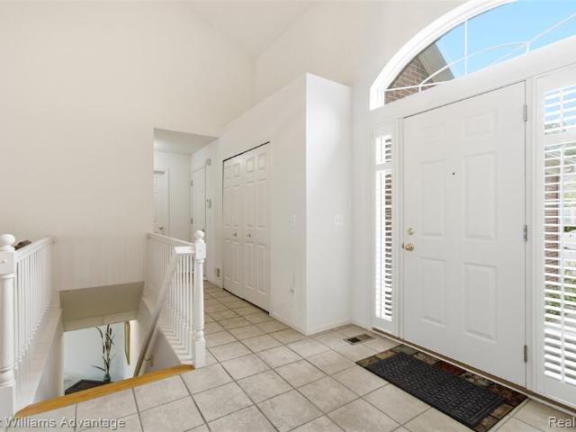 Condo for sale in Novi, Michigan