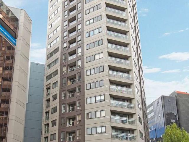 Apartment for rent in Newton, Auckland