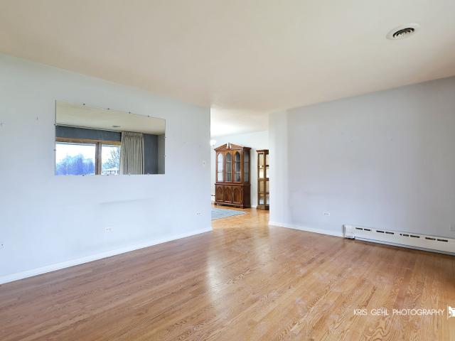 House for sale in Russell, Illinois