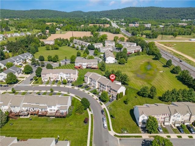 Townhouse for sale in Lehigh, Pennsylvania