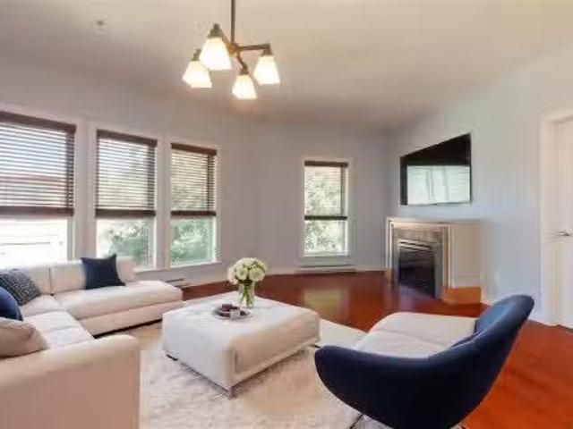 Condo for sale in View Royal, British Columbia