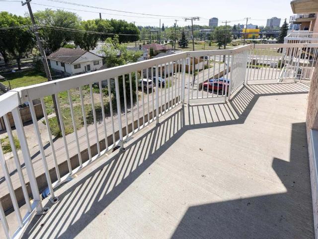 Condo for sale in Wedgewood, Alberta