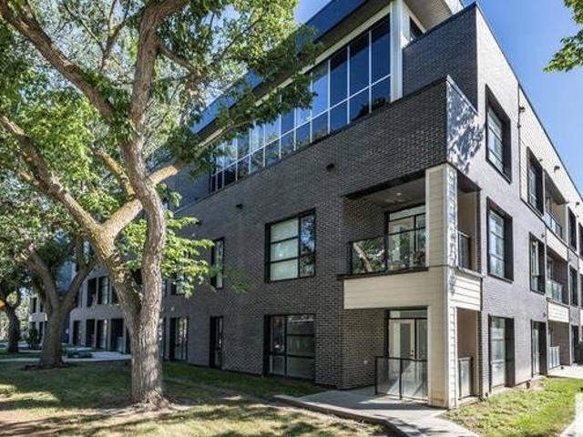 House for sale in Edmonton