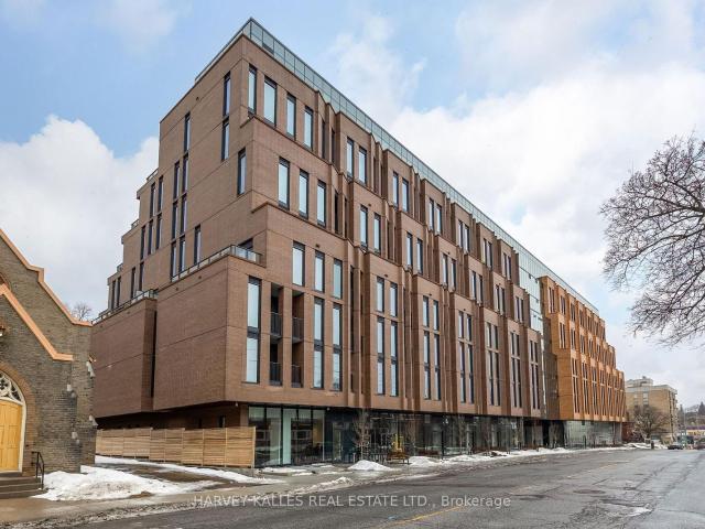 Condo for sale in Woburn, Ontario