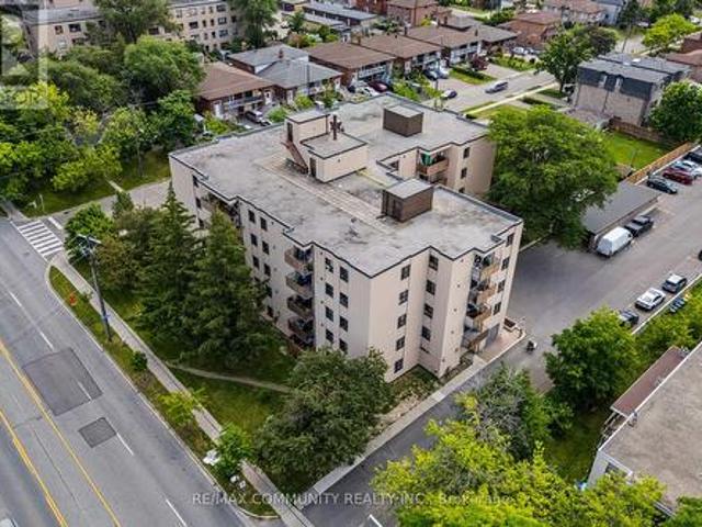 Condo for sale in Woburn, Ontario
