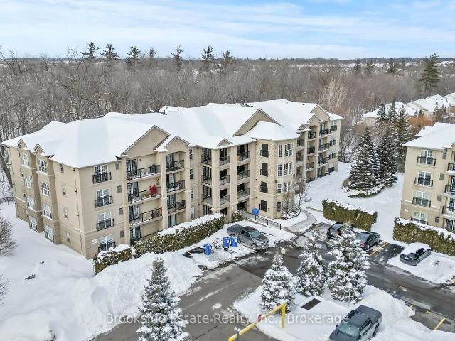 Condo for sale in Burlington, Ontario