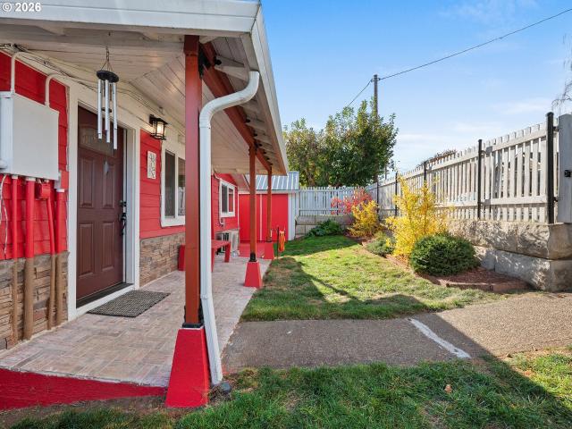 House for sale in Gaston, Washington County
