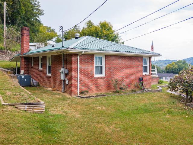 House for sale in Bemberg, Elizabethton