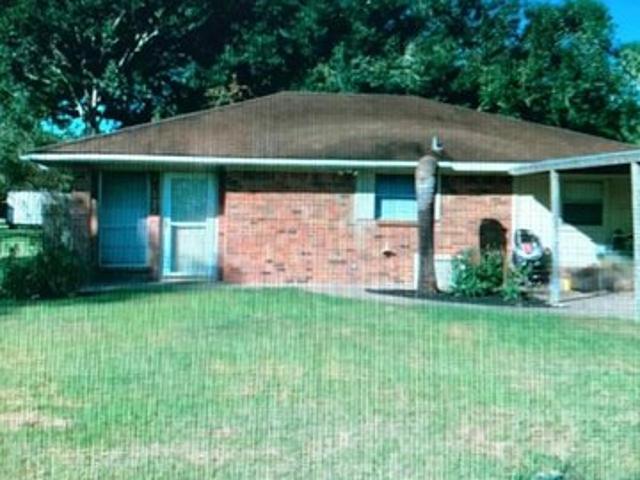 House for sale in Markham, Texas