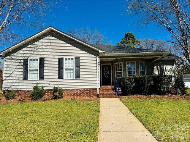 House for sale in Rowan, North Carolina