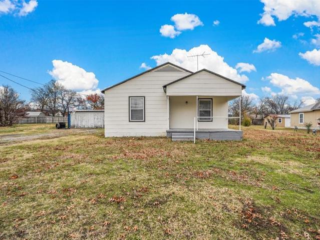 House for sale in Howe, Texas