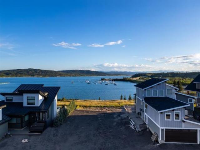 Condo for sale in Alberta