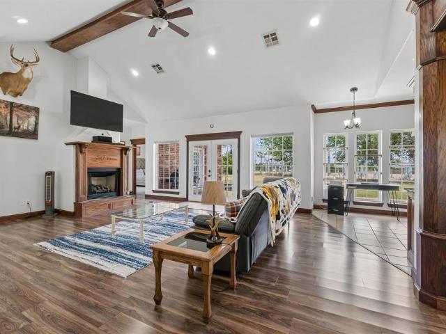 House for sale in Mcloud, Oklahoma