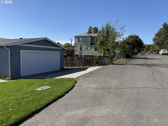 House for sale in Oregonia