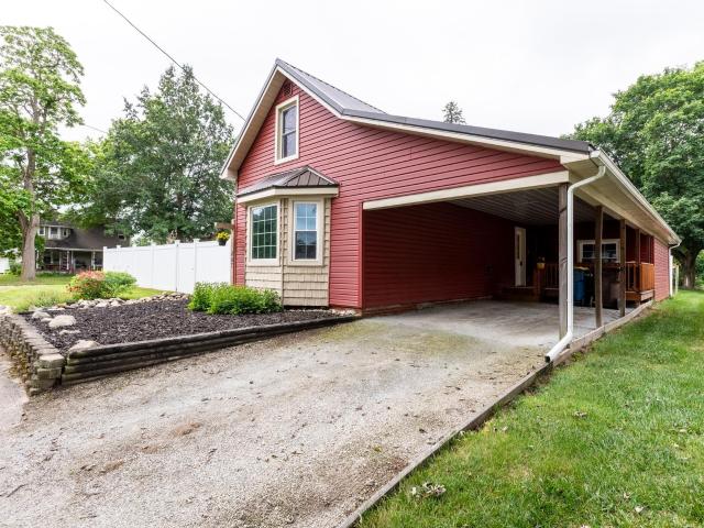 House for sale in North Manchester, Wabash County