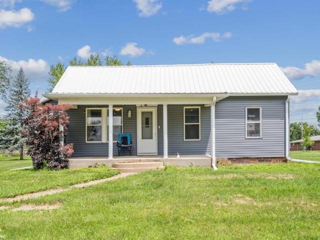 House for sale in Montezuma, Iowa