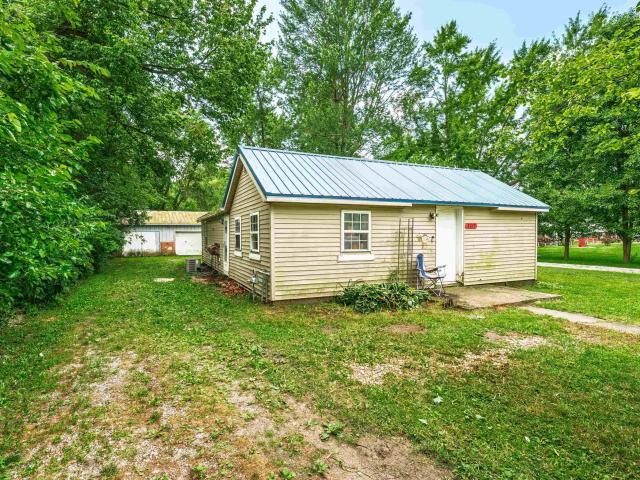 House for sale in Gaston, Indiana