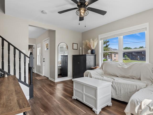 House for sale in Mchenry, Illinois
