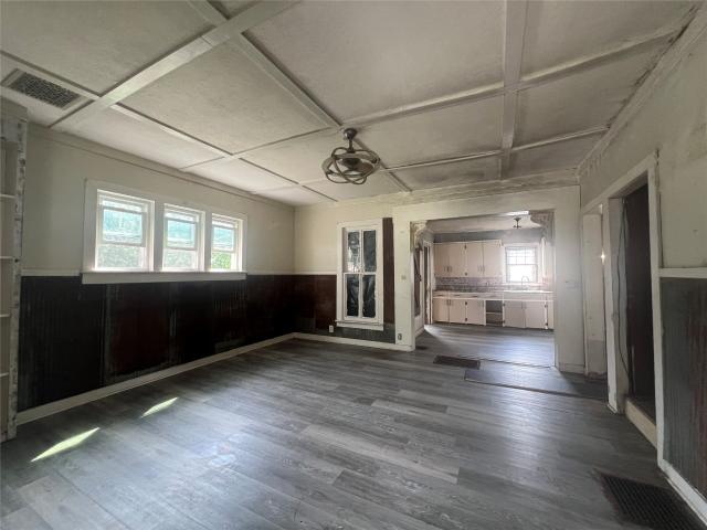 House for sale in Jefferson, Greene County