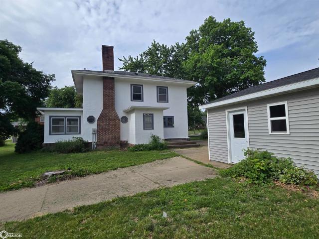 House for sale in Centerville, Iowa