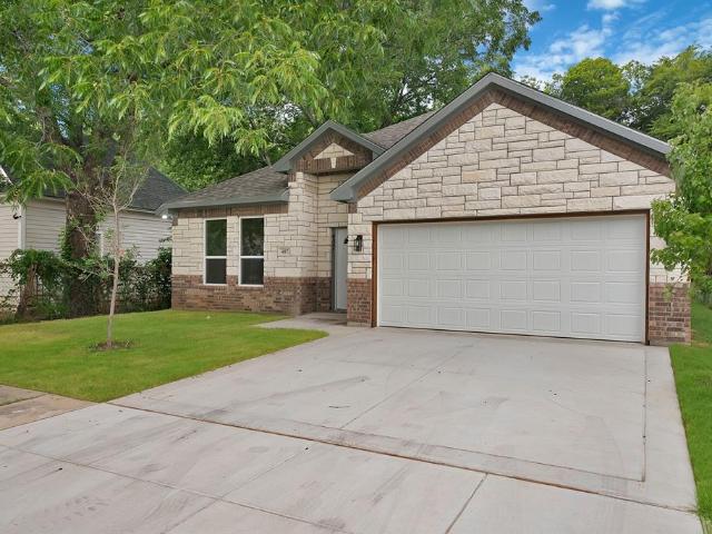 House for sale in Johnson, Texas