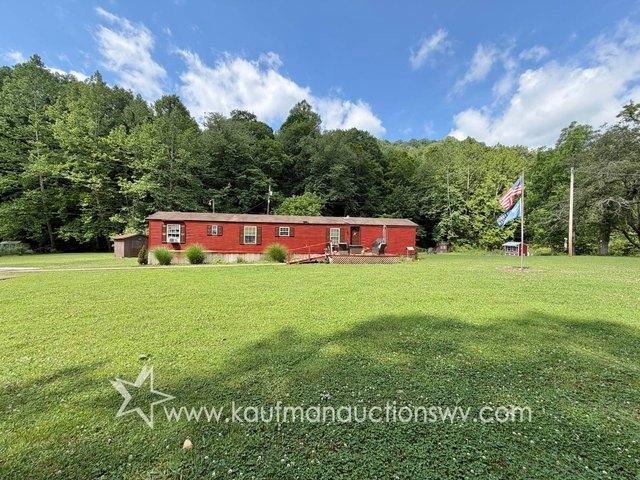 House for sale in Gassaway, West Virginia