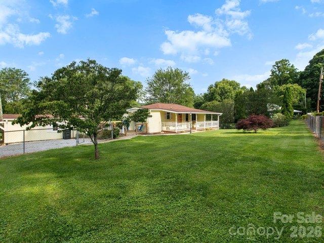 House for sale in Hendersonville, North Carolina