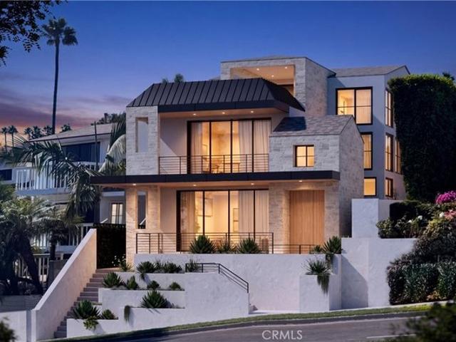 Condo for sale in Corona del Mar, Newport Beach
